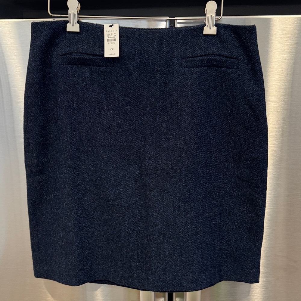 Twill Wool Skirt Talbots  Dark Blue 10p 
NWT